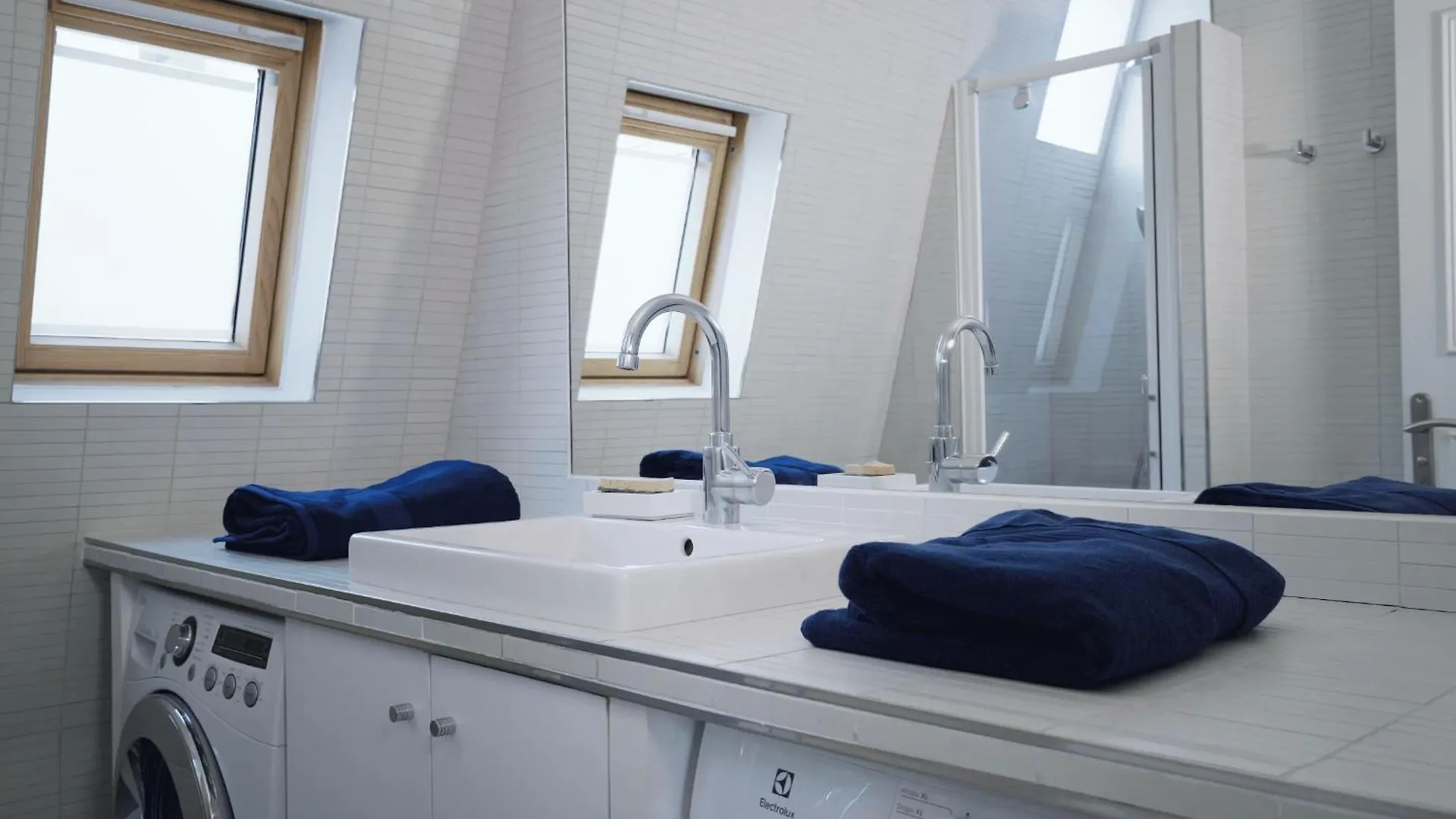 Apartment Charmant Appartement Au Coeur De Paris 6Eme France
